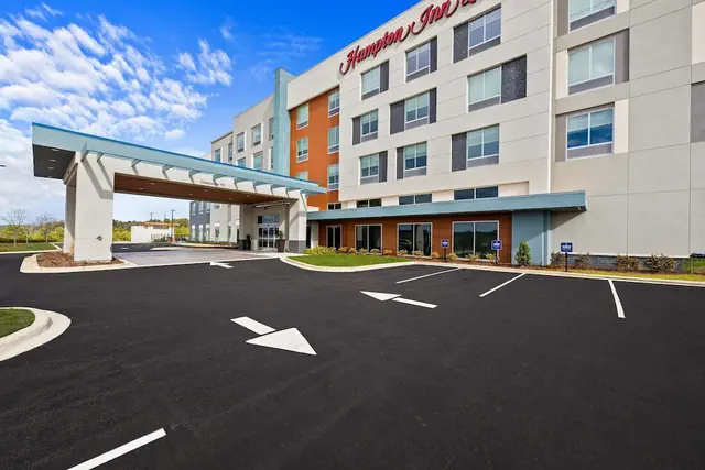 Photo 1 - Hampton Inn & Suites Bessemer Birmingham