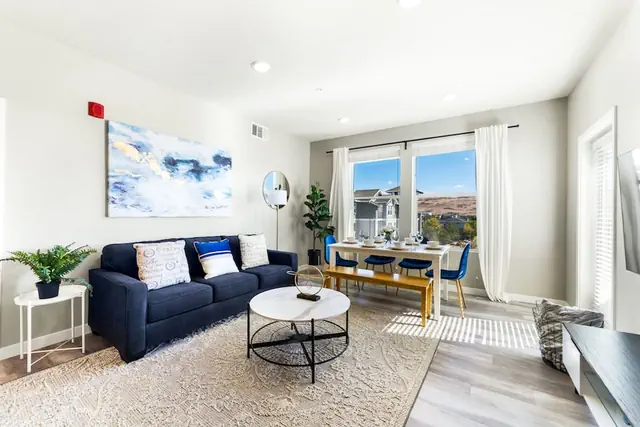 Photo 1 - Chic Apt w Jacuzzi Pool BBQ Mountain Views