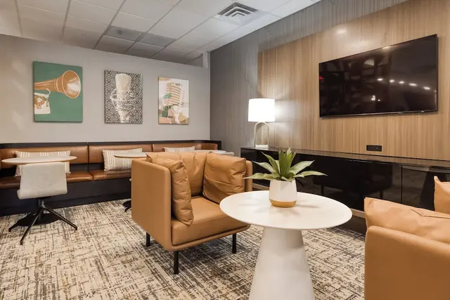 Photo 1 - Holiday Inn Nashville Airport by IHG