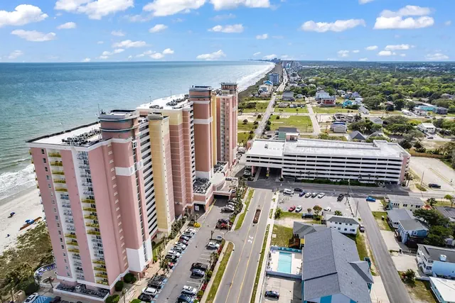 Photo 1 - Baywatch Resort Oceanfront Dream Maker