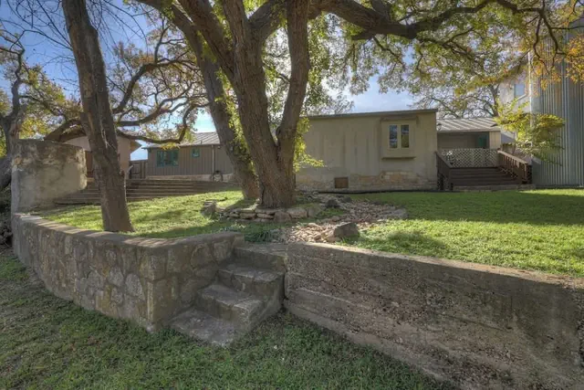 Photo 1 - 406 Lodge-a: Hot-tub & 2 Blks to Main St