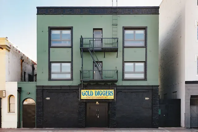 Photo 1 - Gold-Diggers Hotel