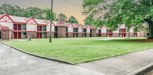 Photo 1 - Budgetel Glenwood