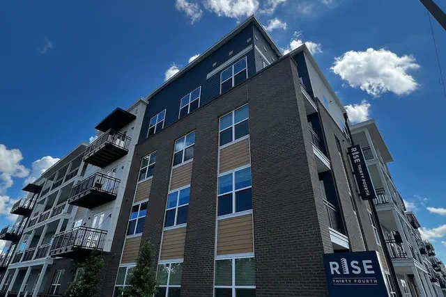 Photo 1 - RISE Thirty Fourth Apartments by Barsala