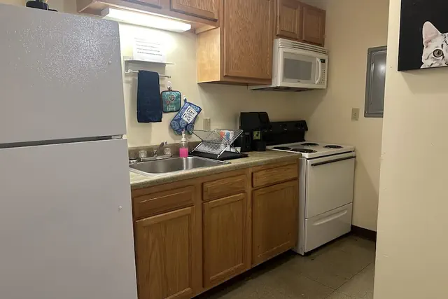 Photo 1 - 2 Bedroom 2 Bath Apartment Heart of Downtown PIT