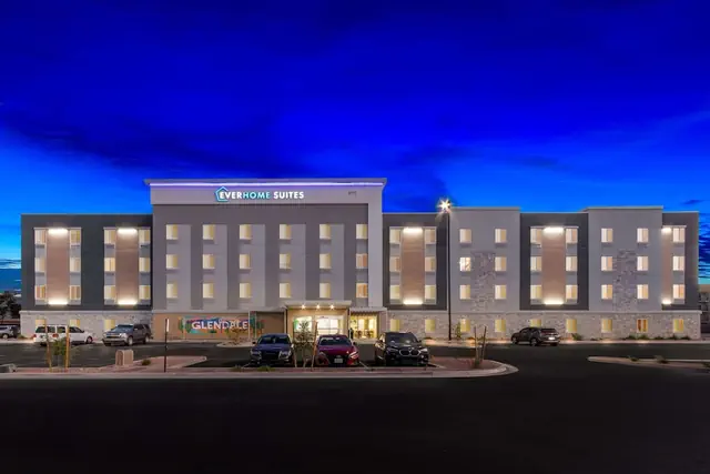 Photo 1 - Everhome Suites Glendale Sports Entertainment District