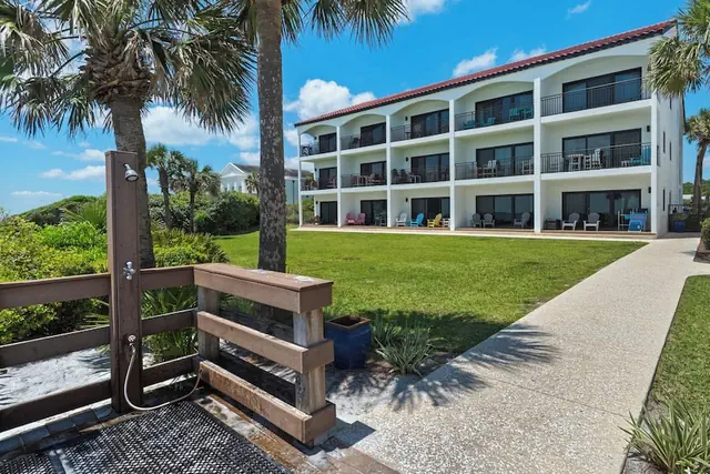 Photo 1 - Palms at Seagrove