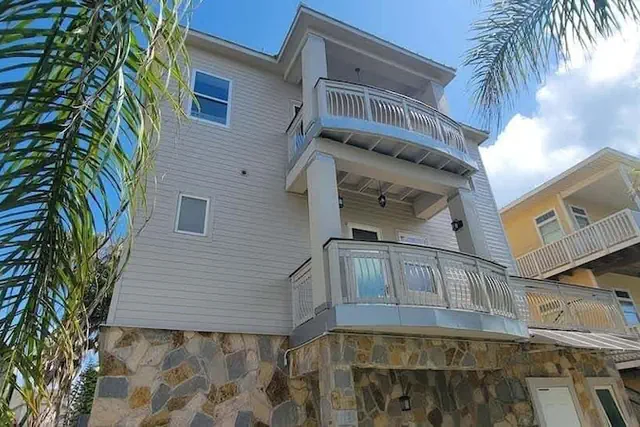 Photo 1 - Padre Beach House 5 Bedroom Home by RedAwning