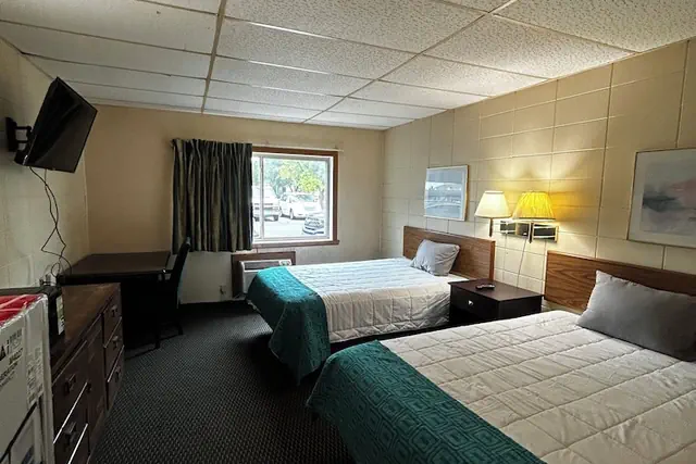 Photo 1 - Grand Inn