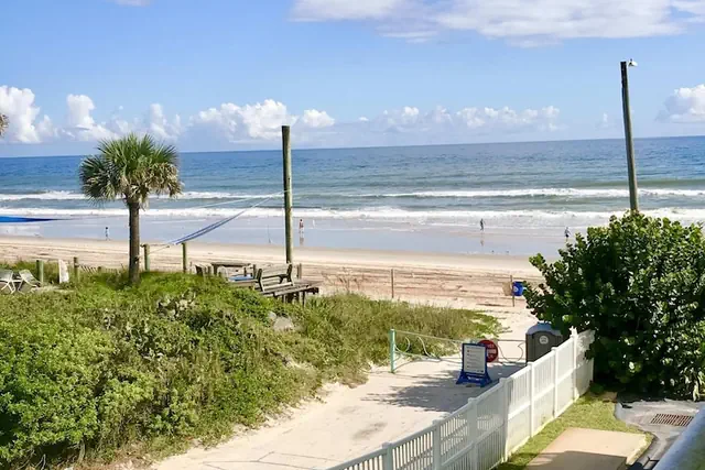 Photo 1 - Beach Haven -ocean View At Symphony Beach Club