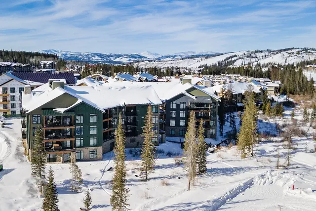 Photo 1 - Timber Fox 1208 3 Bedroom Apts by RedAwning