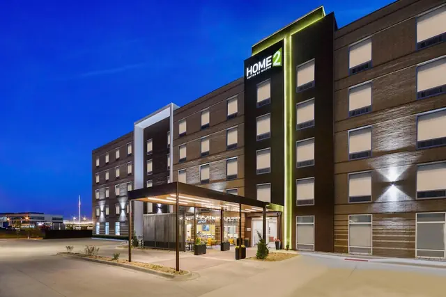 Photo 1 - Home2 Suites By Hilton Cincinnati Midtown Oakley