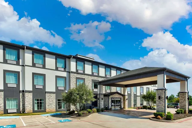 Photo 1 - Wingate by Wyndham Longview North