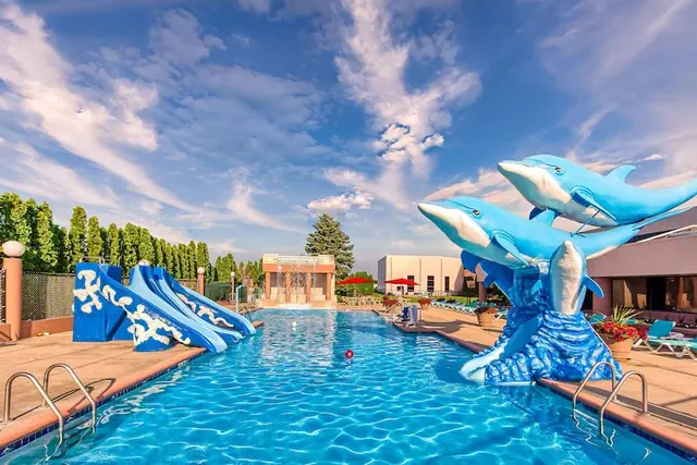Photo 1 - Grand Marquis Waterpark Hotel & Suites