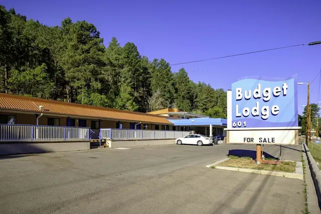 Photo 1 - Budget Lodge Ruidoso