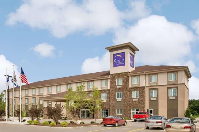 Photo 1 - Sleep Inn & Suites Parkersburg - Mineral Wells