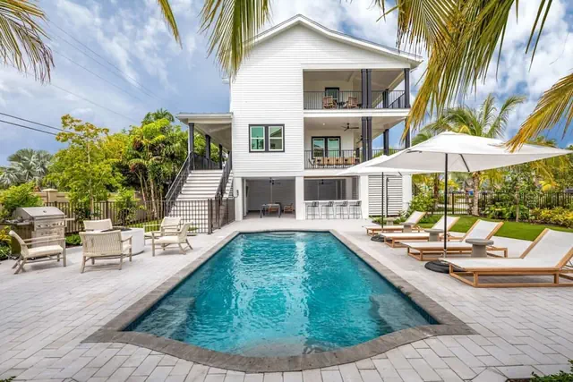Photo 1 - New Windrose House by Brightwild Pool