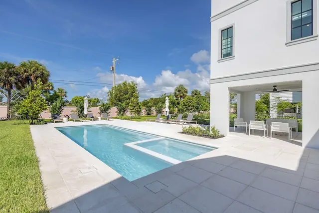 Photo 1 - Brand New Catchlight House With Private Pool