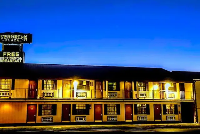 Photo 1 - Evergreen Plaza Inn