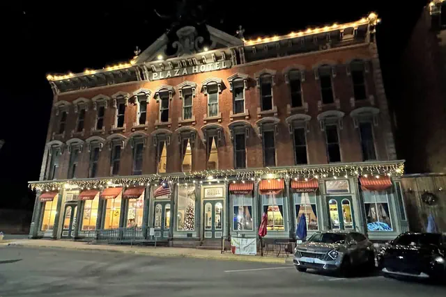 Photo 1 - Historic Plaza Hotel