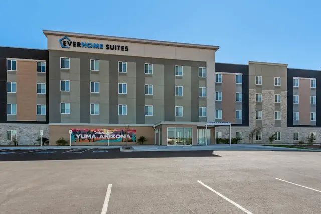 Photo 1 - Everhome Suites Yuma East I-8 by Choice Hotels