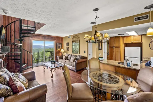 Photo 1 - Sleeps 4 Hot Tub Indoor Pool Mountain Views