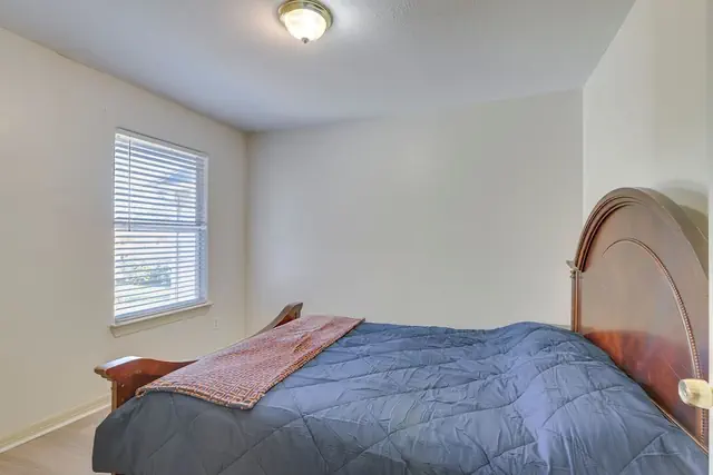 Photo 1 - Family Friendly 3 Bedroom 2 bath Home