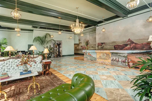 Photo 1 - The Aldenberg Hotel