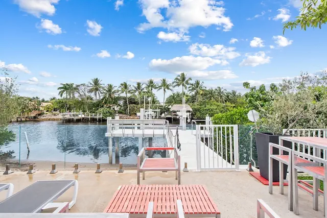 Photo 1 - Apt W/patio, Balcony & Mini-golf