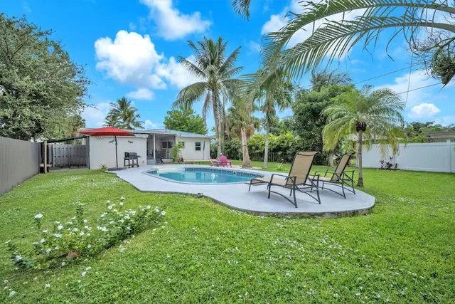 Photo 1 - Entire House - Paradise in Dania Beach