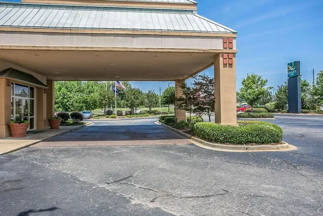 Photo 1 - Quality Inn Sumter near Shaw AFB