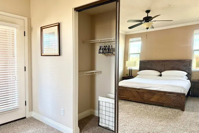 Photo 1 - New Cozy 1BR Apt With Gym Sauna Heated Pool Access