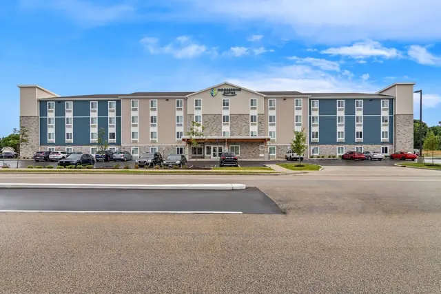 Photo 1 - Woodspring Suites Elkhart