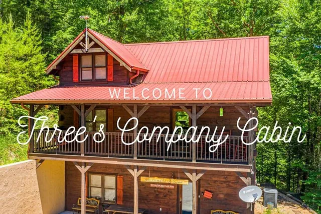 Photo 1 - Secluded 3BR Cabin w Hot Tub Dog Friendly Sleeps12