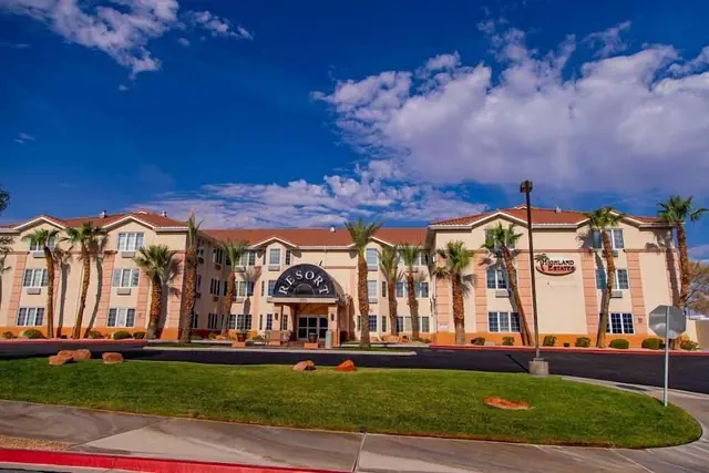Photo 1 - Highland Estates Condotel
