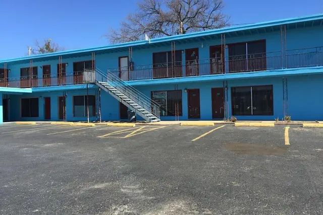 Photo 1 - Sundown Inn
