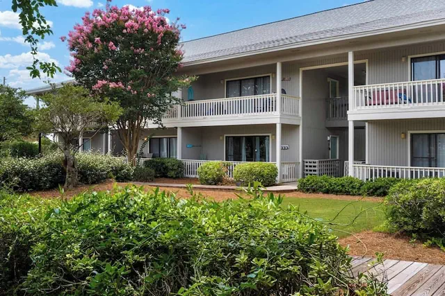 Photo 1 - Beachwood Villas