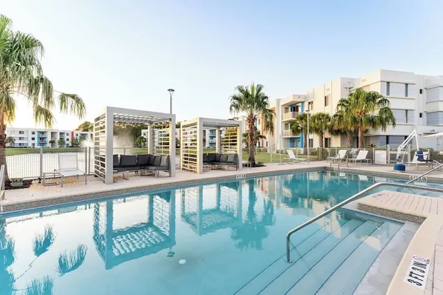 Photo 1 - Daytona 3BR Getaway Pool, Gym, Pet Friendly