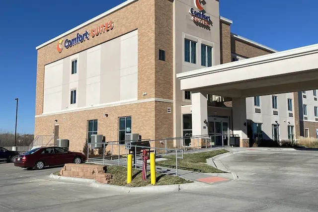 Photo 1 - Comfort Suites West Omaha