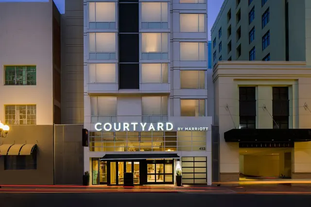 Photo 1 - Courtyard by Marriott San Diego Gaslamp/Convention Center