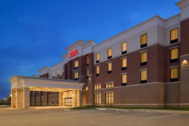 Photo 1 - Hampton Inn & Suites Detroit/Troy