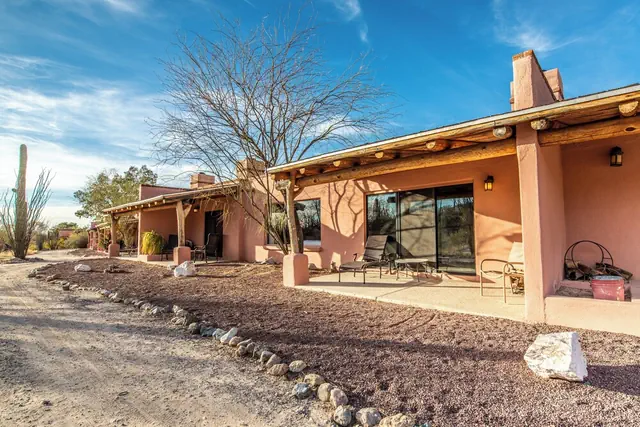 Photo 1 - Tanque Verde Ranch