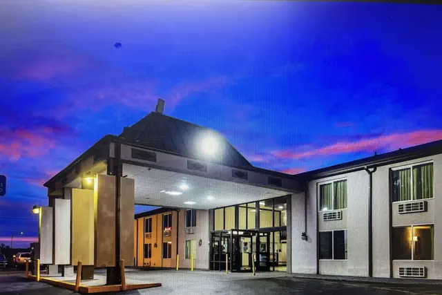 Photo 1 - Motel 6 Indianapolis, IN