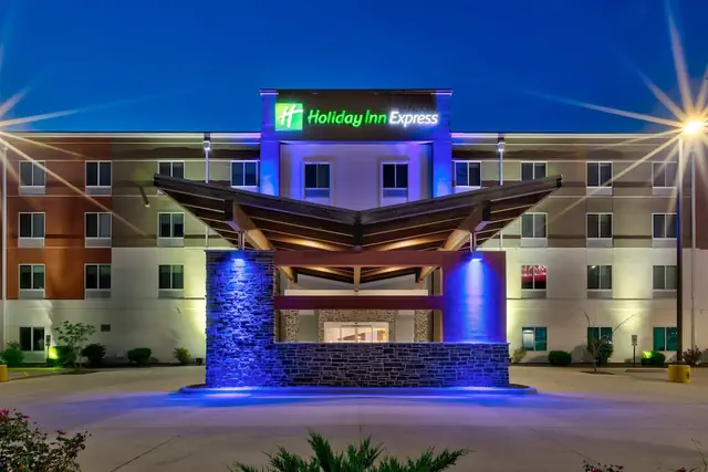 Photo 1 - Holiday Inn Express & Suites Effingham by IHG