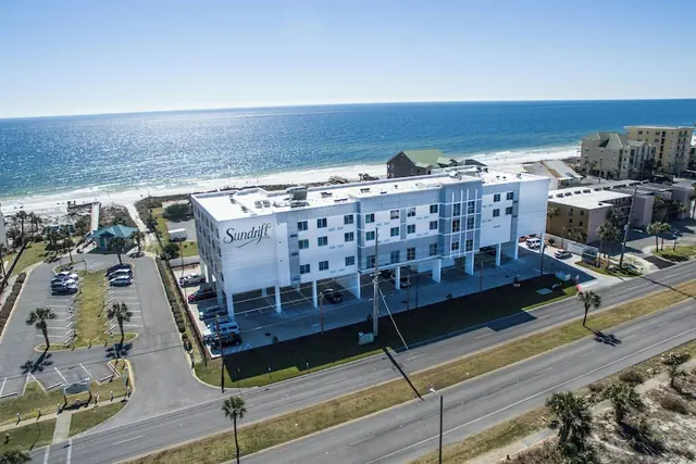 Photo 1 - Sundrift Inn
