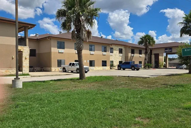 Photo 1 - Karnes City Lodge
