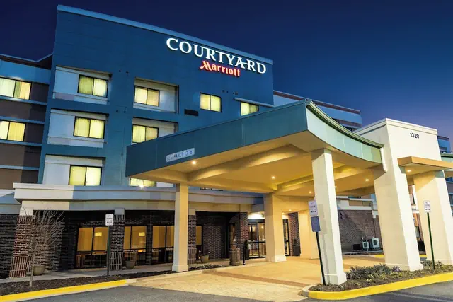 Photo 1 - Courtyard Largo Medical Center Drive