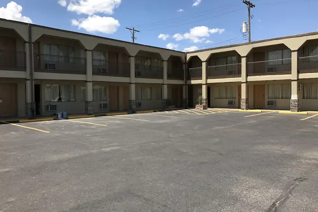 Photo 1 - Hutchinson Inn