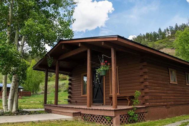 Photo 1 - High Creek Lodge & Cabins