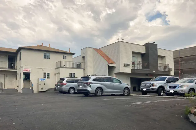 Photo 1 - Motel 6 Glendale, CA – Pasadena Burbank Los Angeles